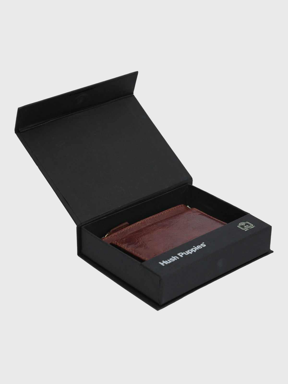 Billetera Cuero Hombre Vn Freeman Snap Café Hush Puppies