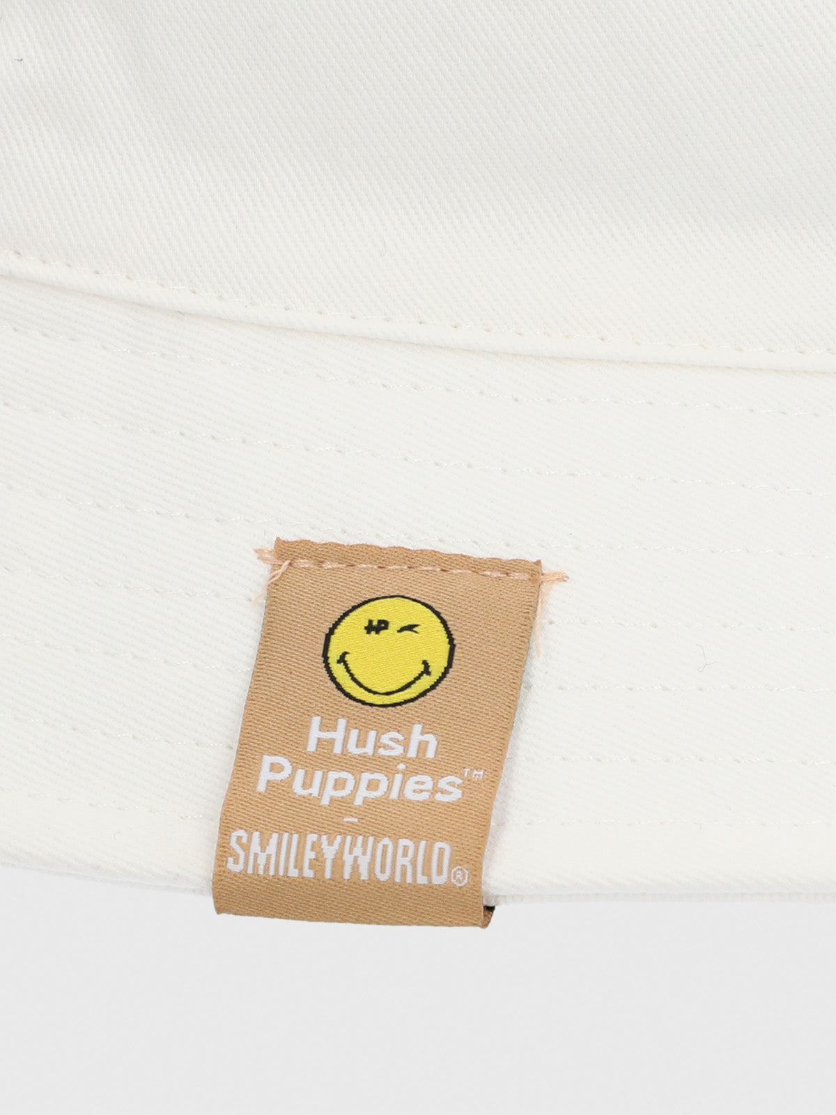 Gorro Algodon Unisex Bckt Smile Basset Blanco Hush Puppies | Hush Puppies