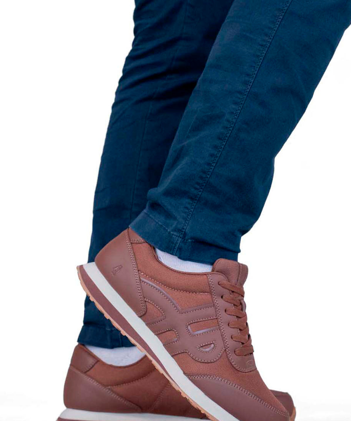 Zapatilla Cuero Hombre Seventy8 Café Hush Puppies