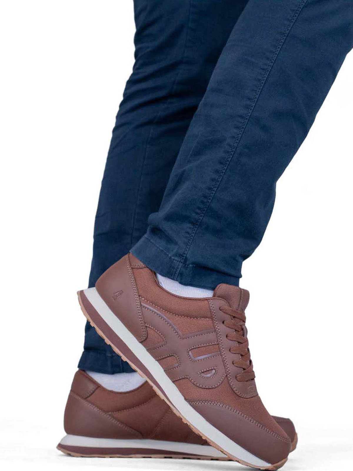 Zapatilla Cuero Hombre Seventy8 Café Hush Puppies