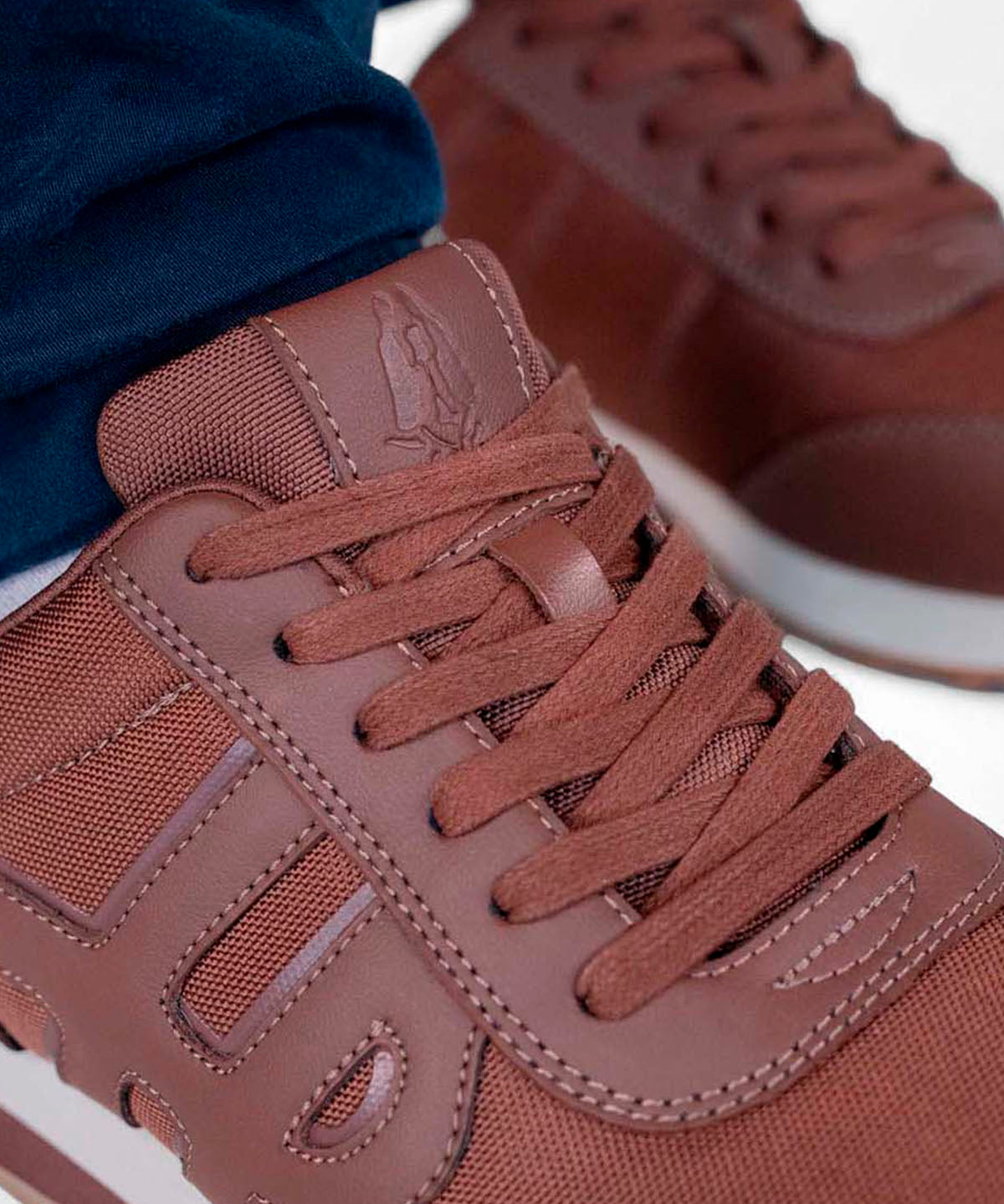 Zapatilla Cuero Hombre Seventy8 Café Hush Puppies