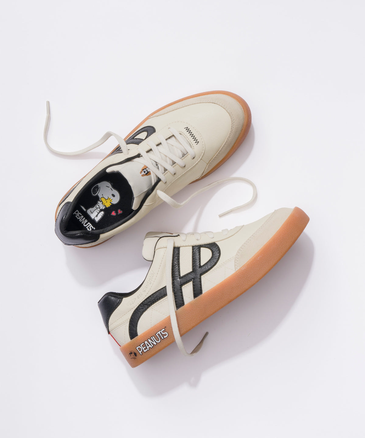 Zapatilla Peanuts Seventy8 Charlie Blanco-Hush Puppies Chile