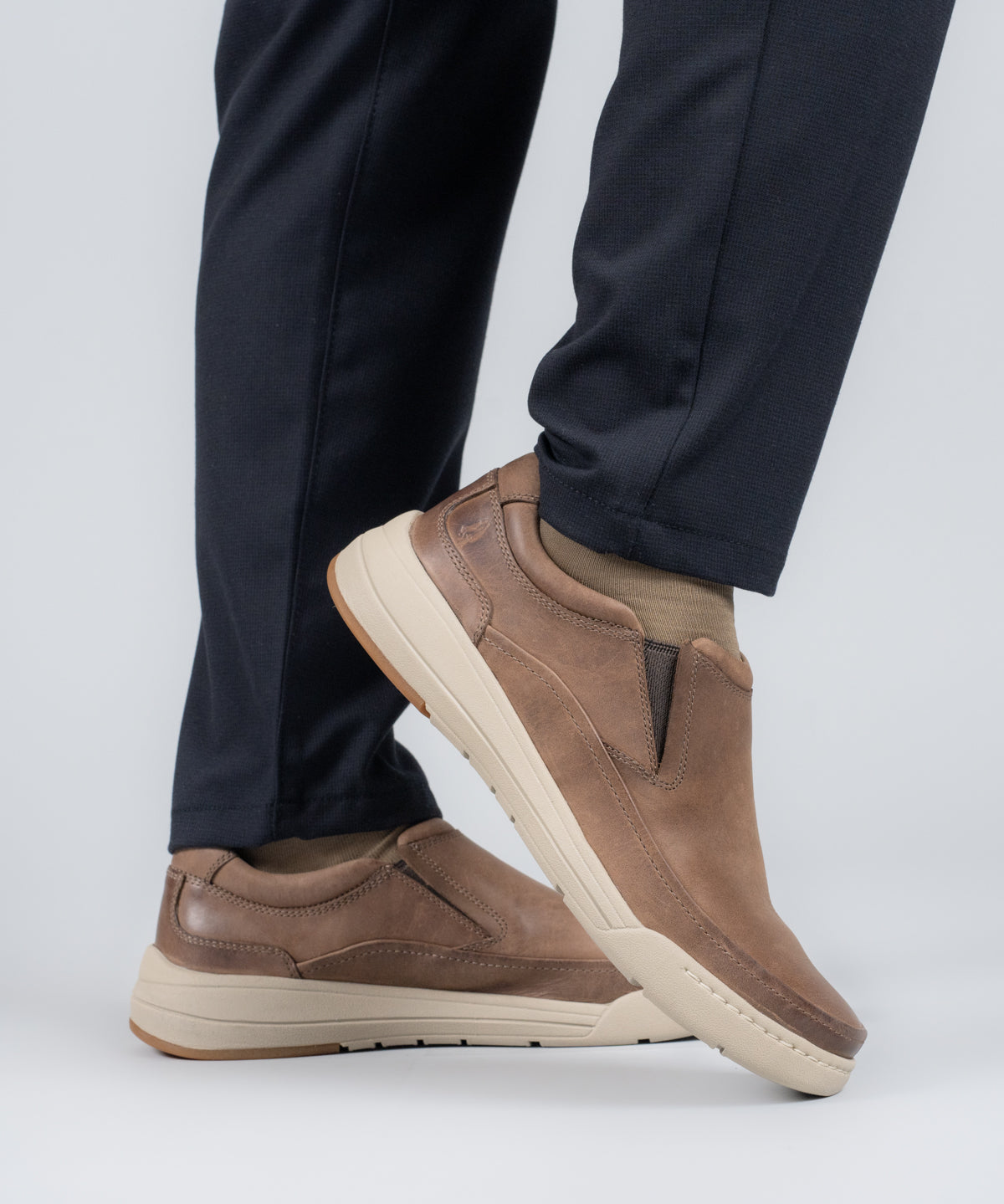 Slip On Cuero Hombre Hunt Café