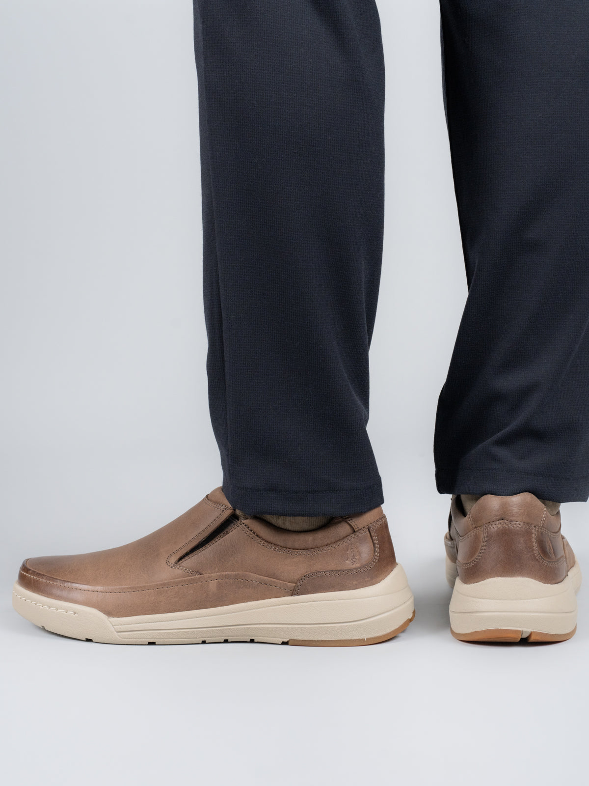 Slip On Cuero Hombre Hunt Café