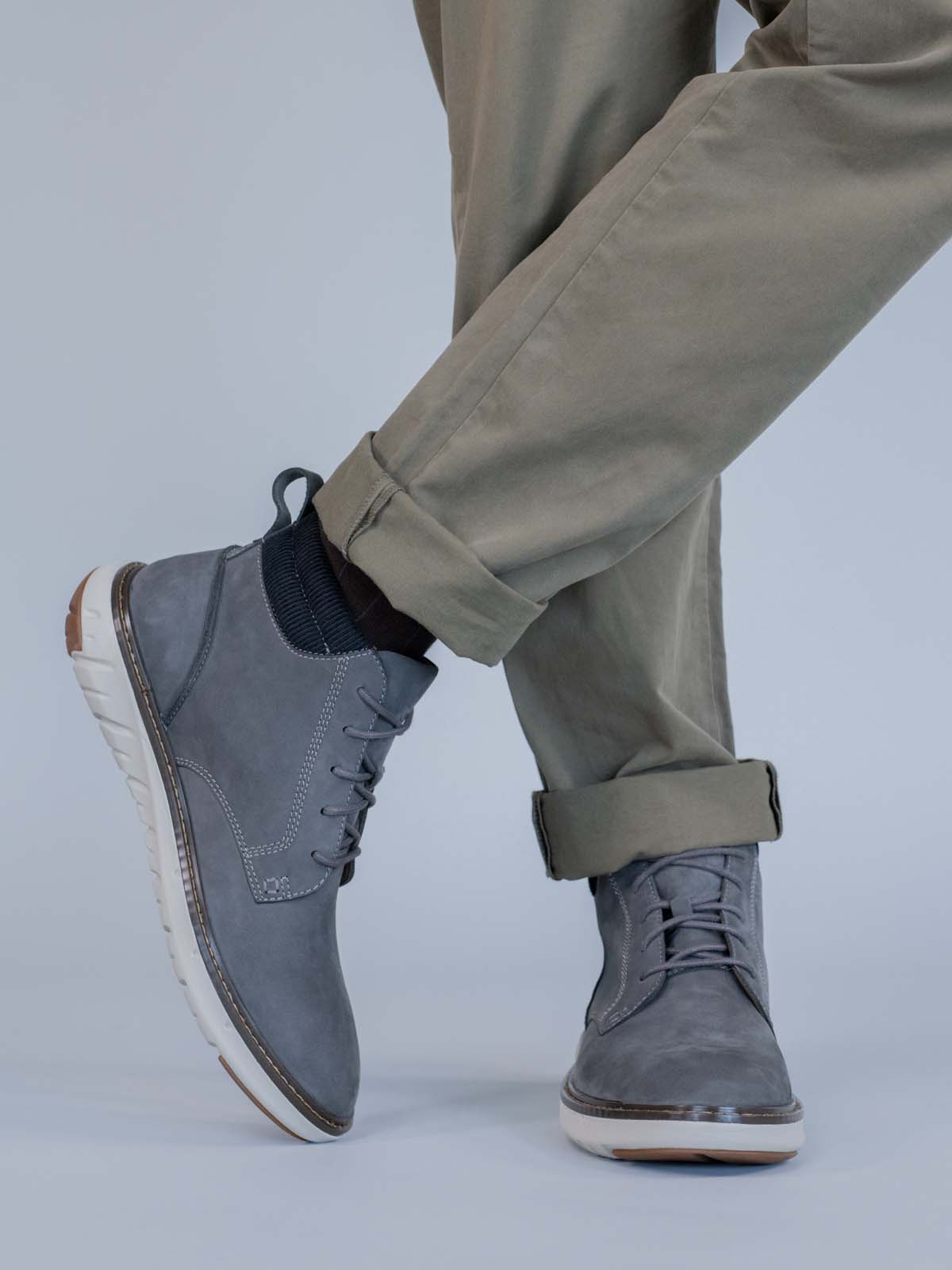 Botin Cuero Smart Lace Boot Gris Hush Puppies