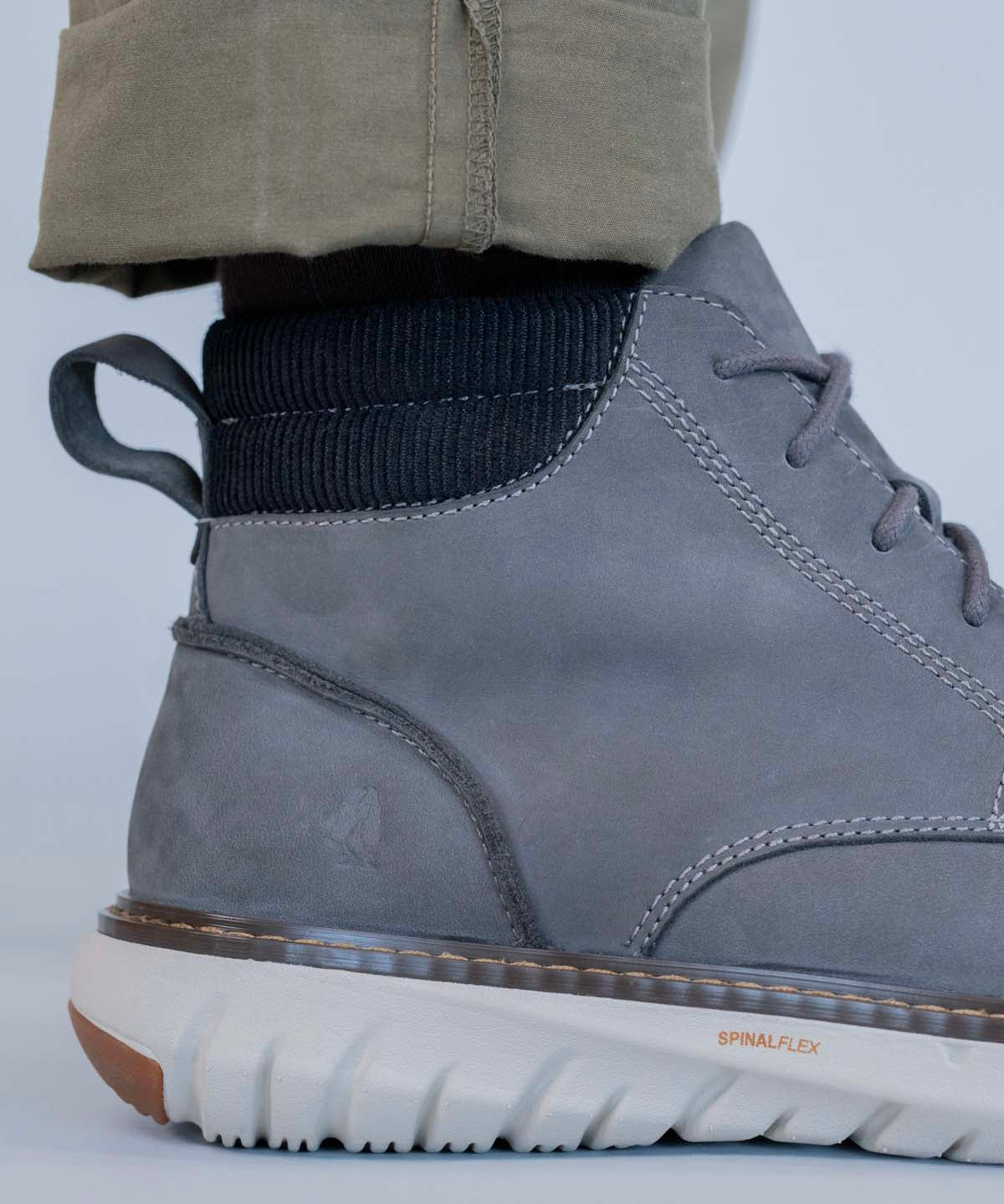 Botin Cuero Smart Lace Boot Gris Hush Puppies