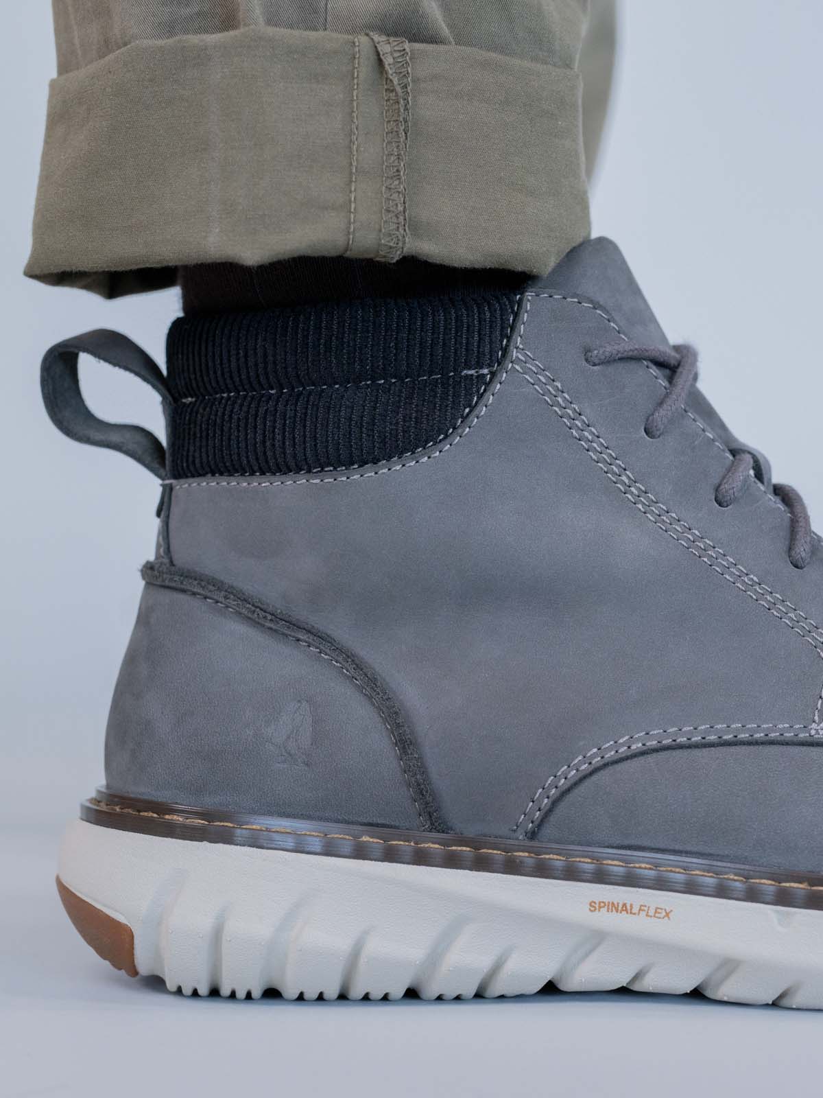 Botin Cuero Smart Lace Boot Gris Hush Puppies