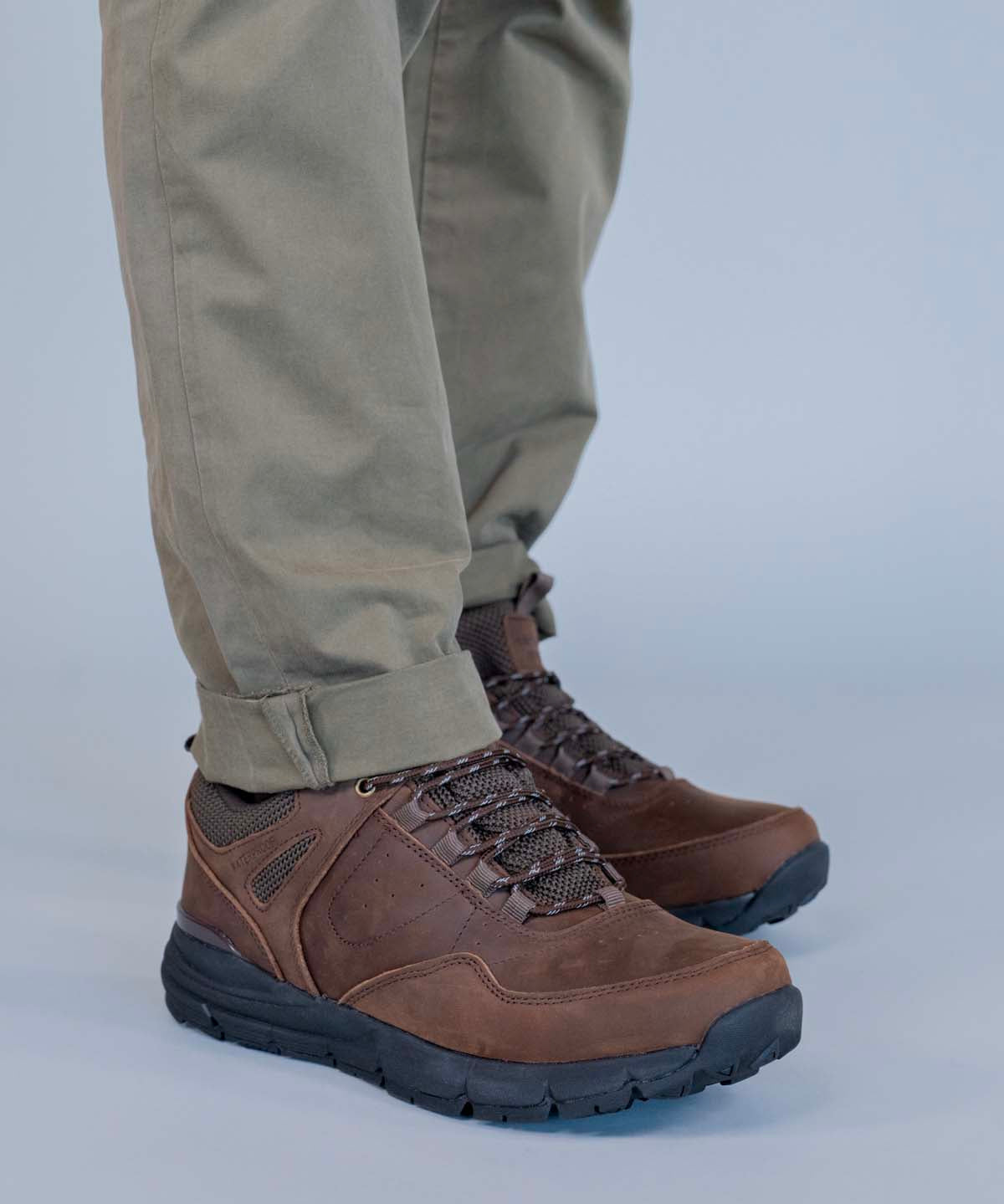 Zapatilla Cuero Waterproof Stadium Café Hush Puppies