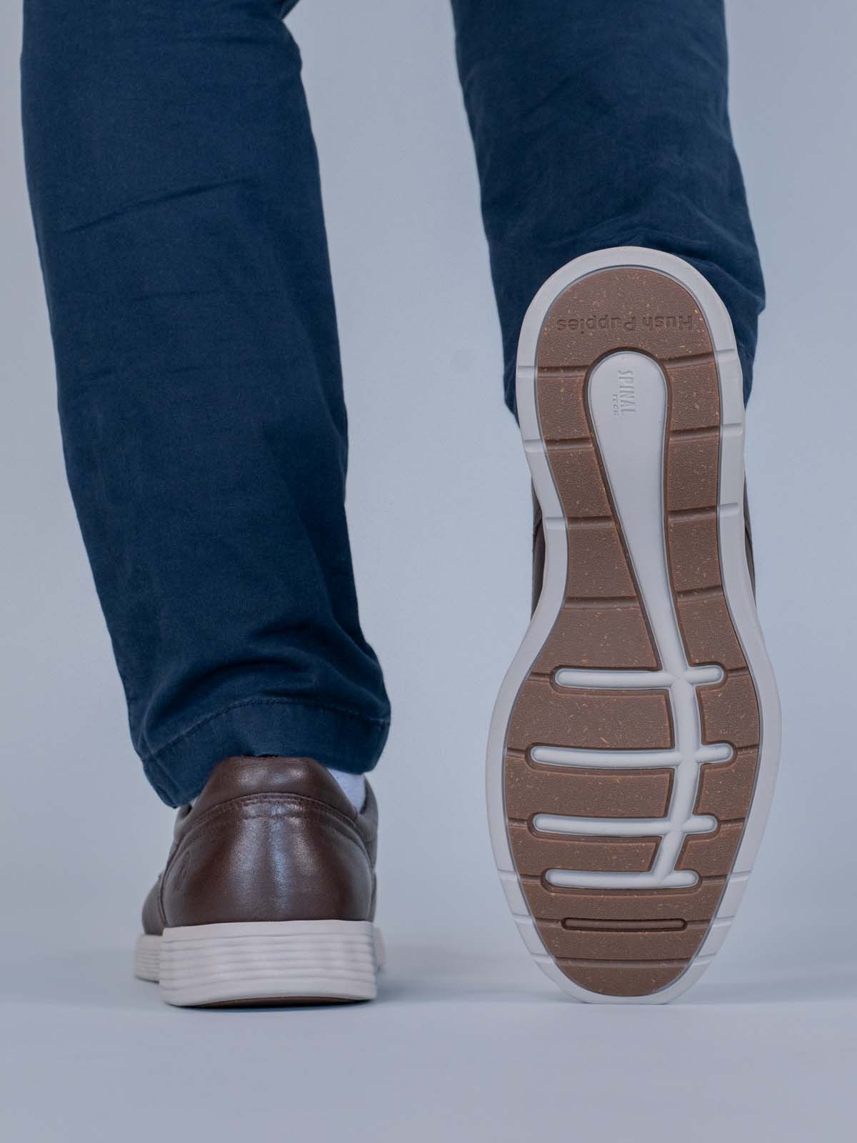 Zapato Cuero Hombre Spinal Center Café Hush Puppies