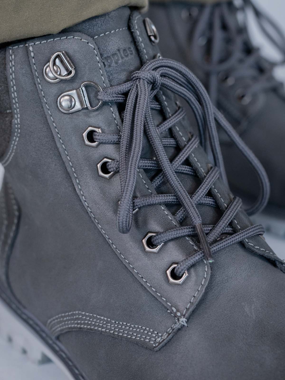 Botin Cuero Hombre Maxwell Gris Hush Puppies