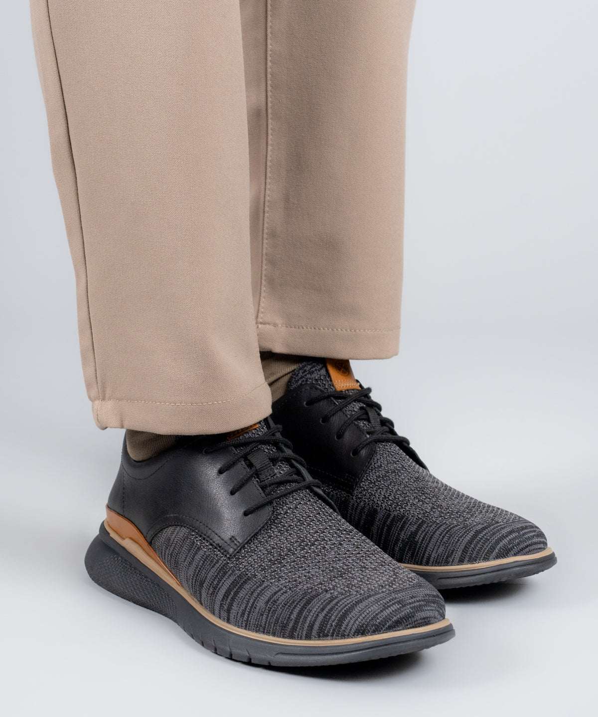 Zapatilla Hombre Advanced Hybrid Negro