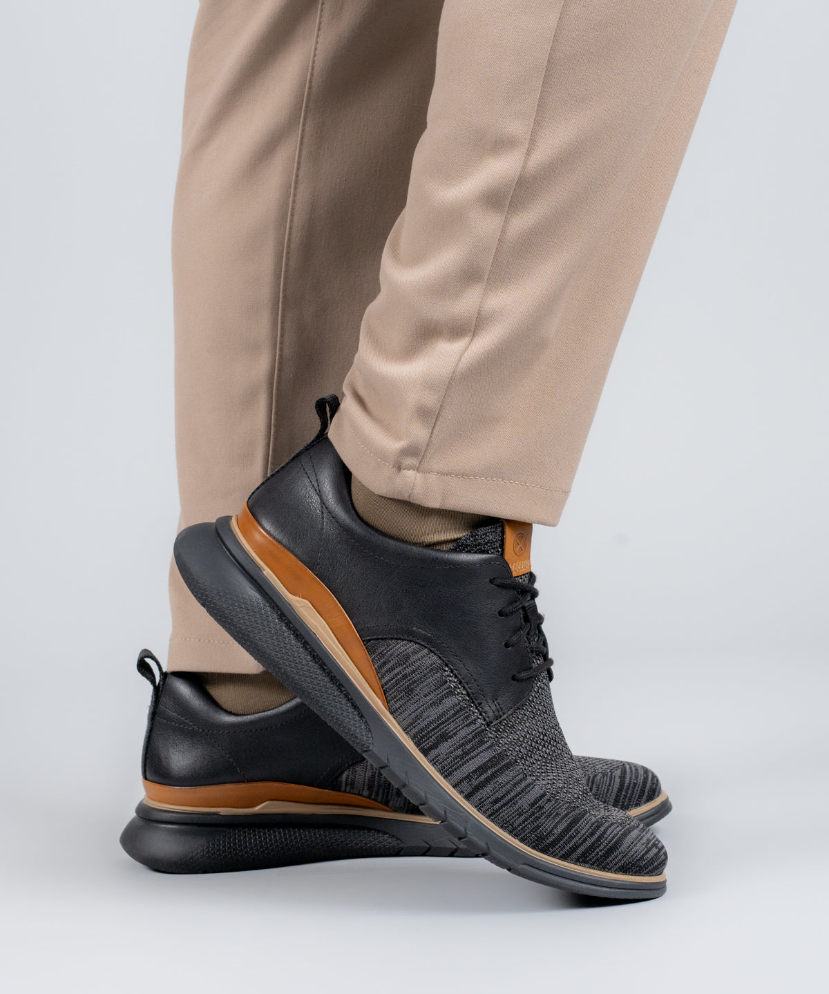 Zapatilla Hombre Advanced Hybrid Negro