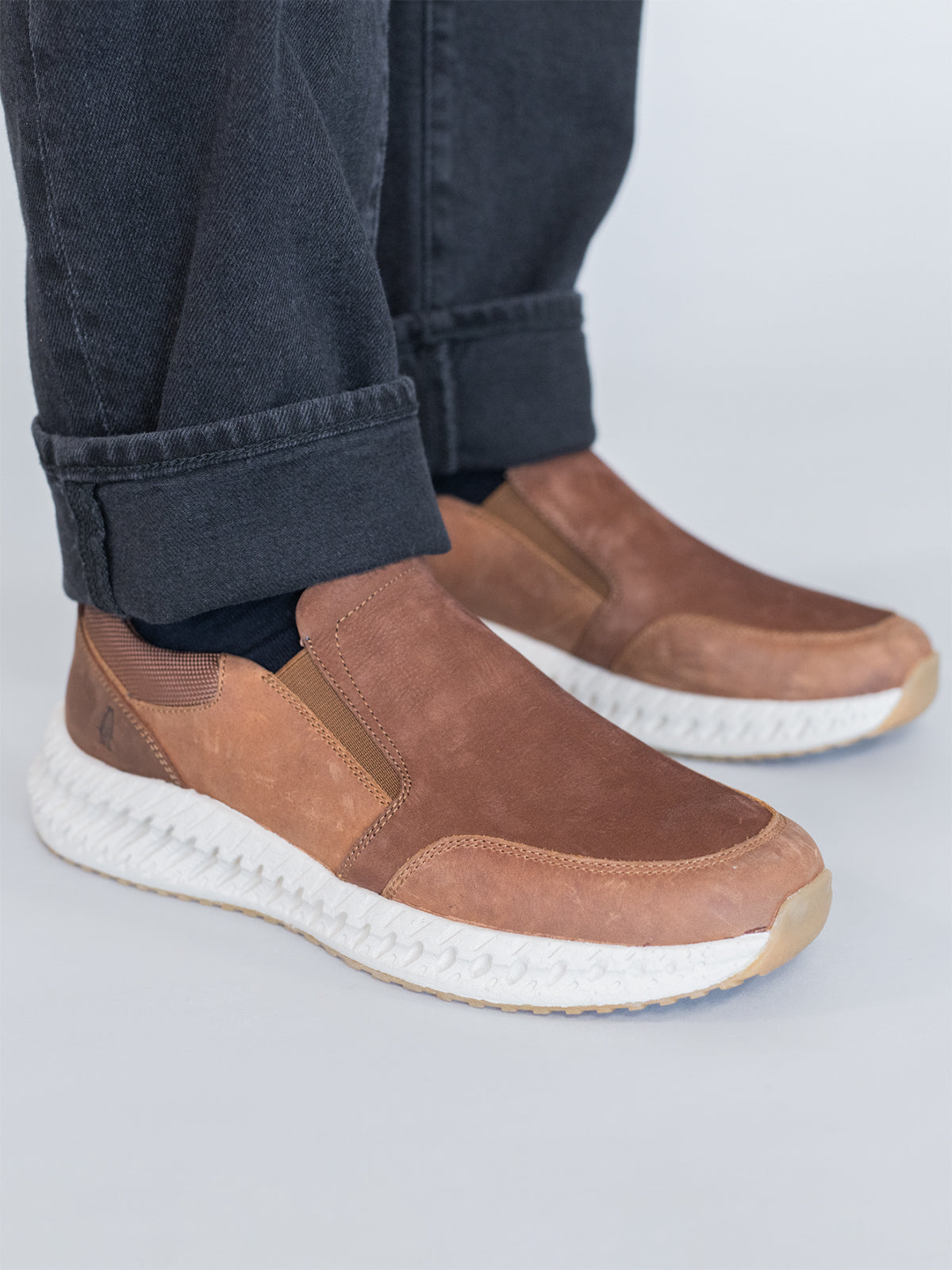 Slip On Cuero Hombre Spinal Up Café