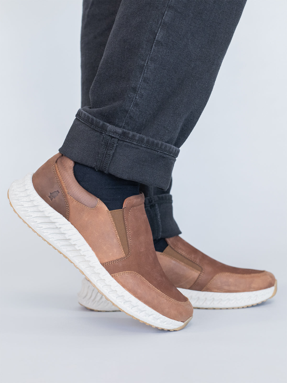 Slip On Cuero Hombre Spinal Up Café