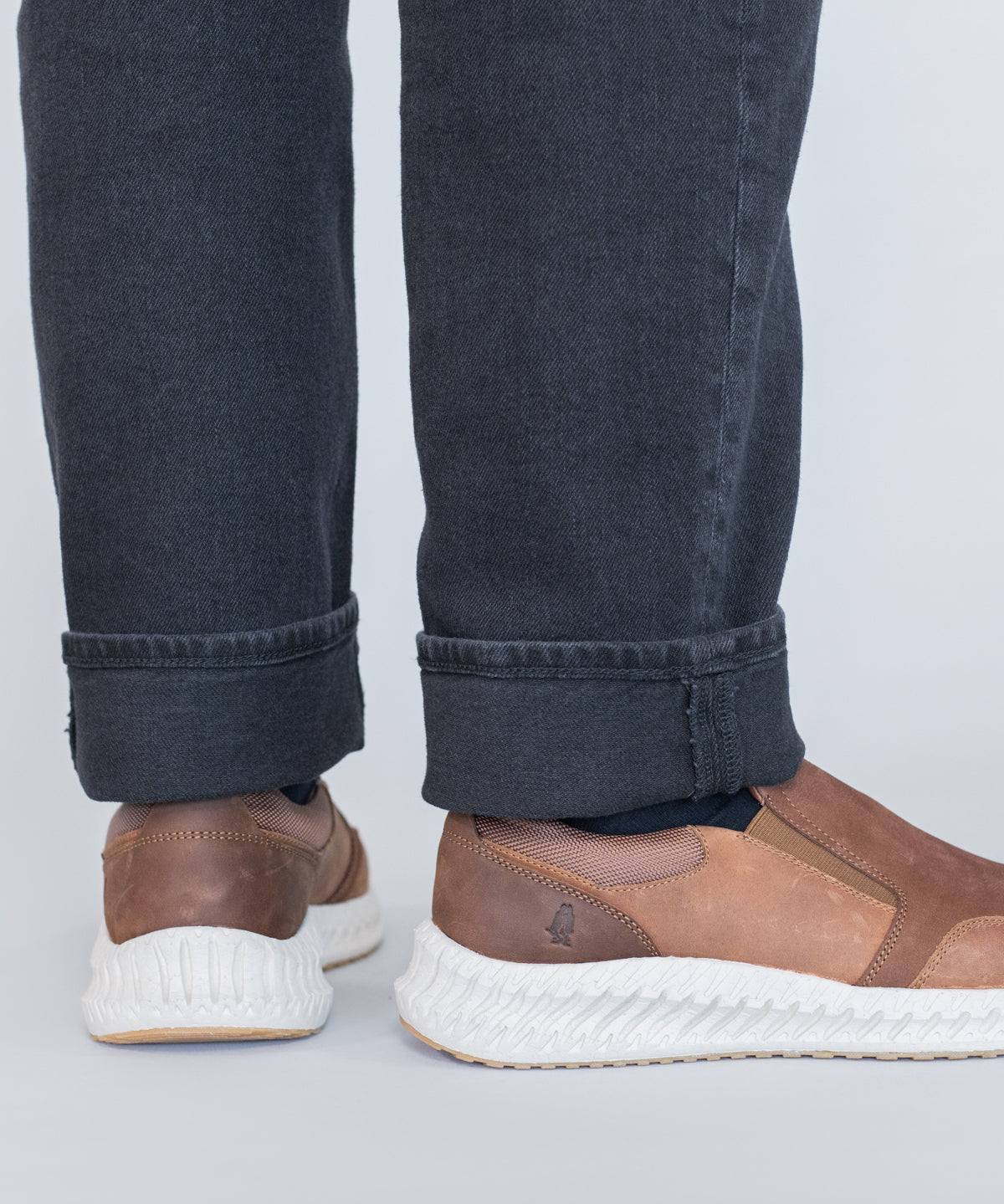 Slip On Cuero Hombre Spinal Up Café