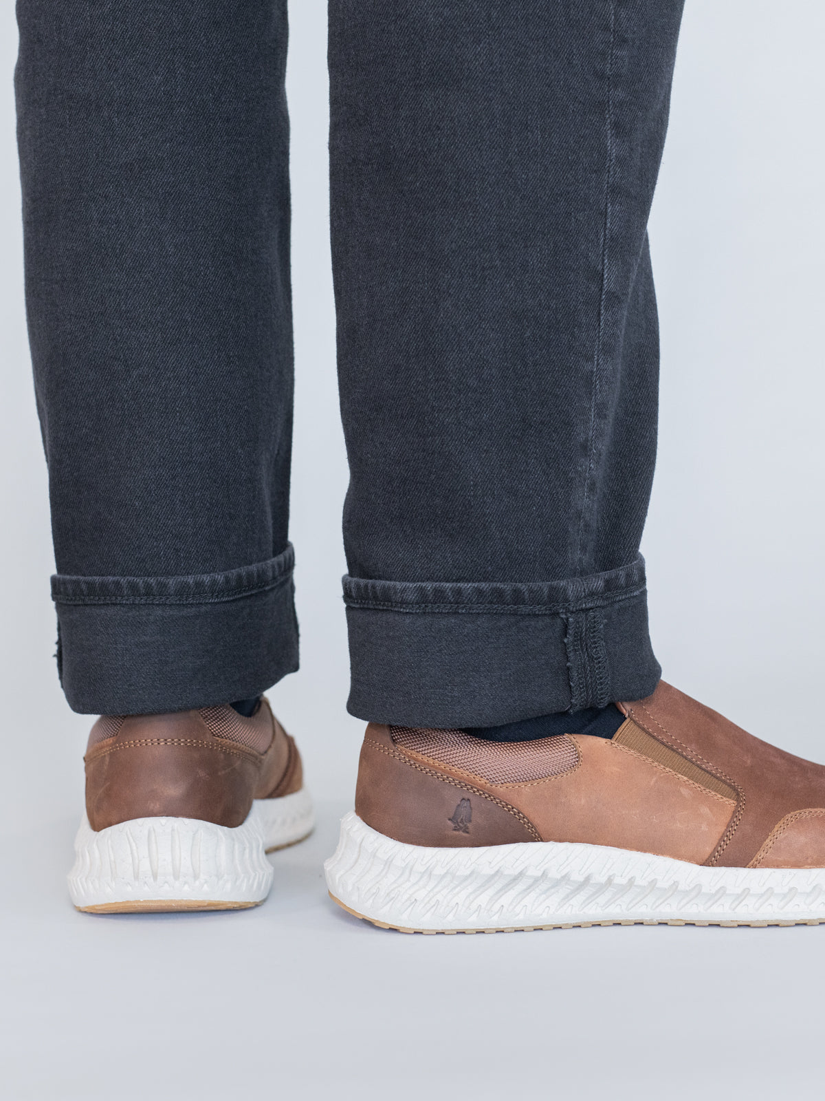 Slip On Cuero Hombre Spinal Up Café