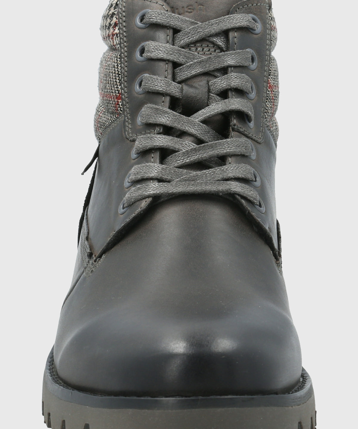 Botin Cuero Hombre Rosco Gris-Hush Puppies Chile