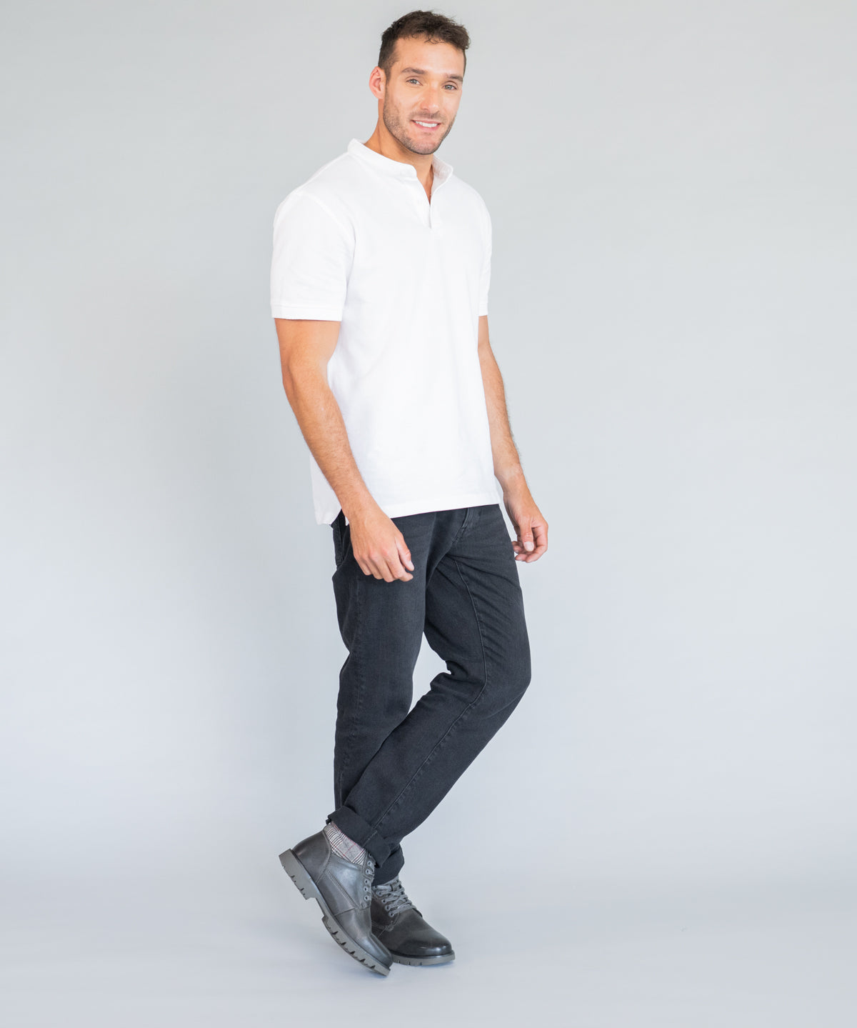 Botin Cuero Hombre Rosco Gris-Hush Puppies Chile