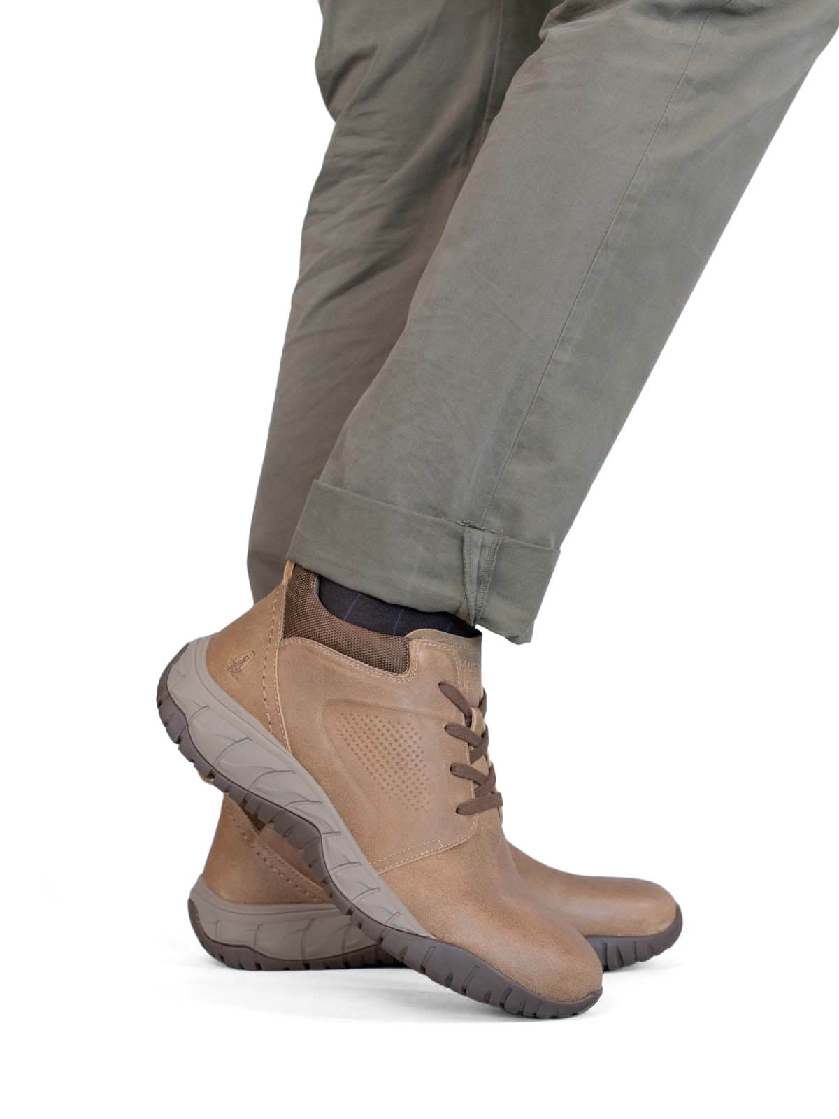 Botin Cuero Bodo Café Hush Puppies
