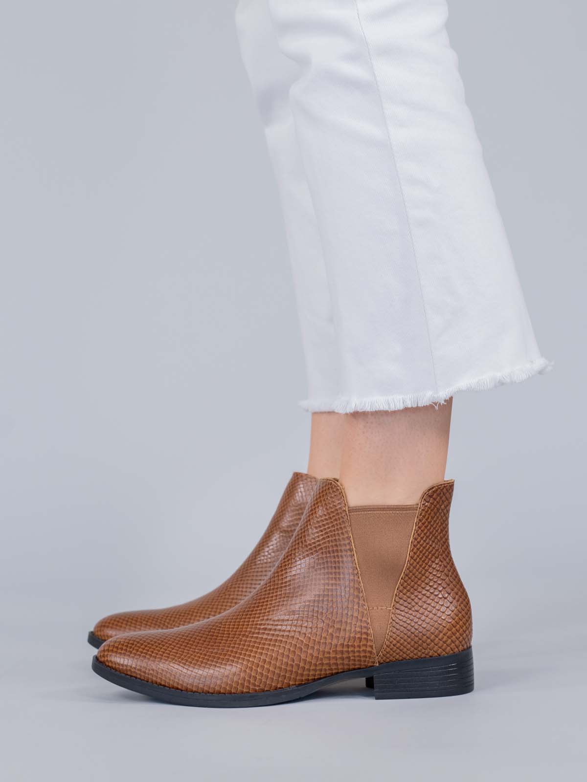 Botin Cuero Mujer Alva Café Hush Puppies