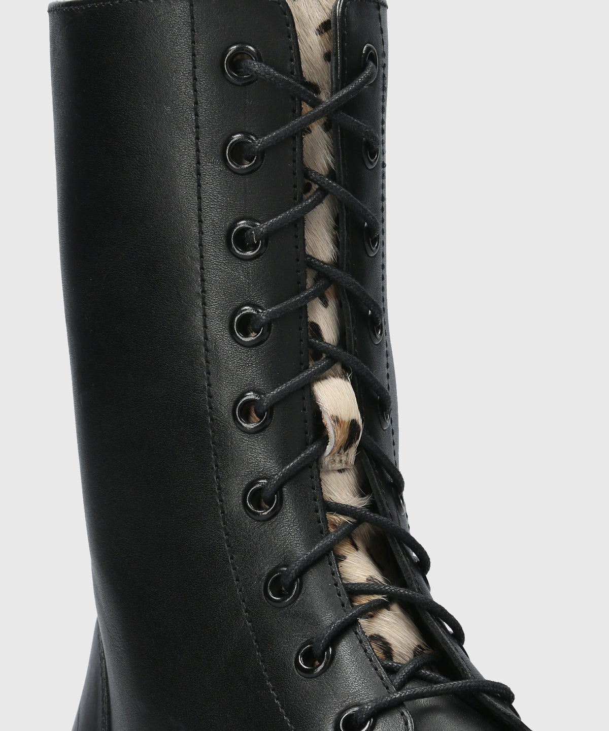 Botín Cuero Mujer Hailee Negro-Hush Puppies Chile