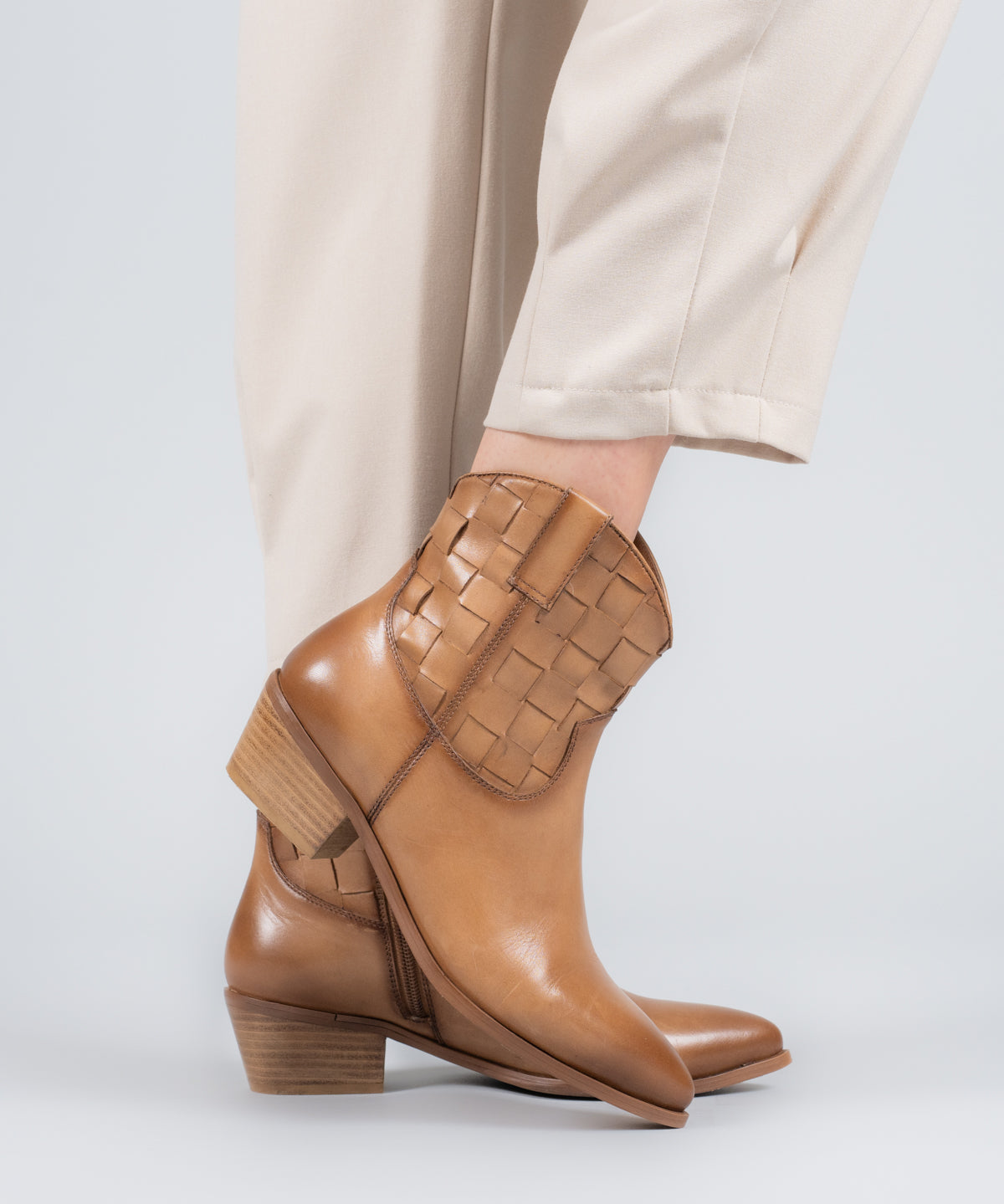 Botin Vaquero Cuero Mujer Vitto Café Claro