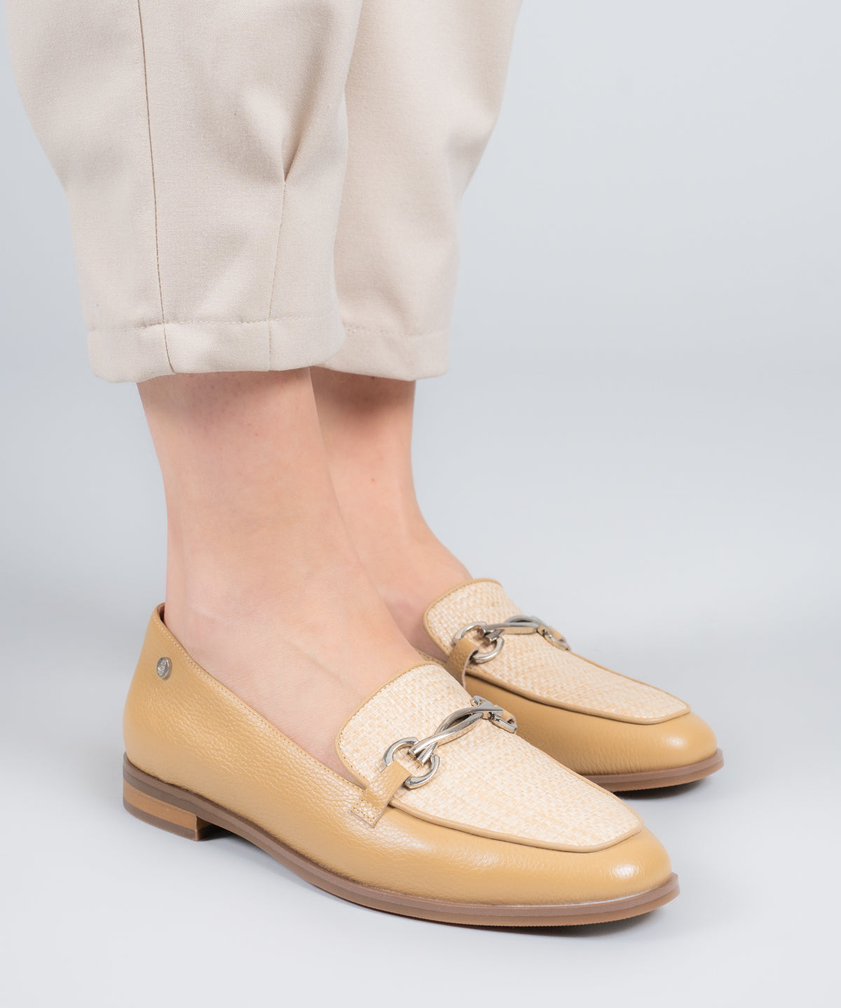 Mocasin Cuero Mujer Ambires Café Claro