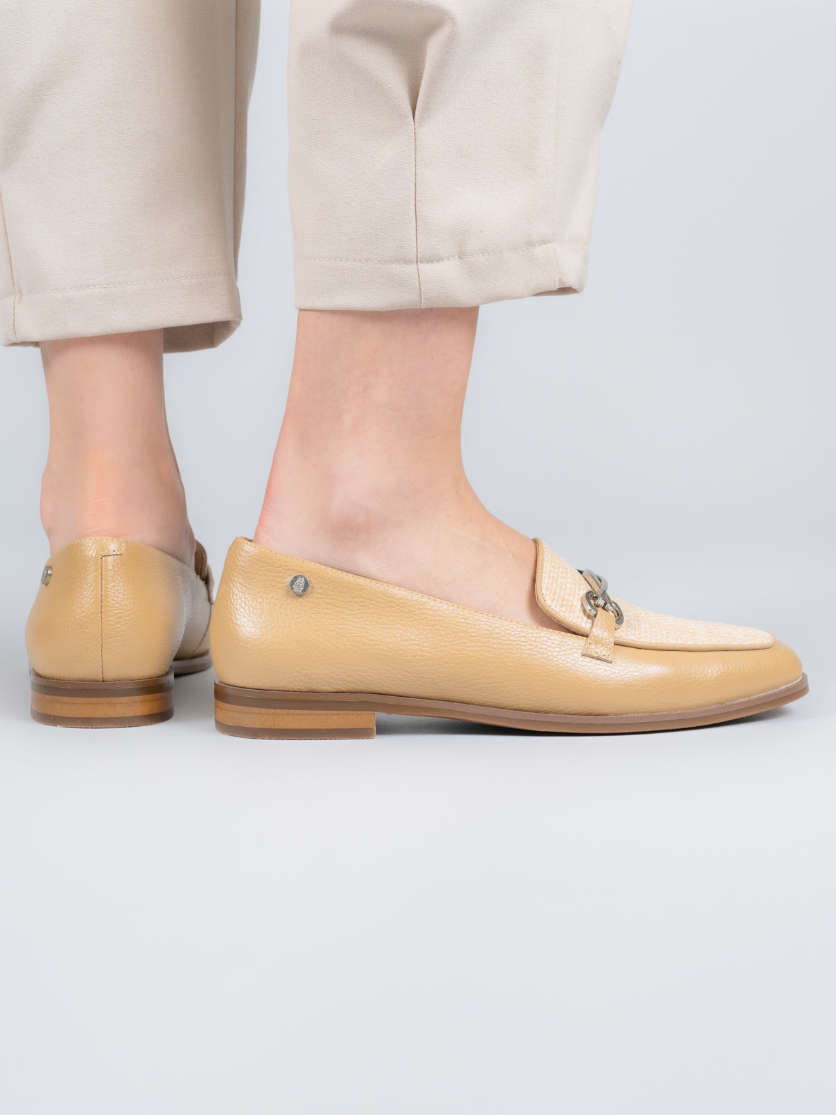 Mocasin Cuero Mujer Ambires Café Claro