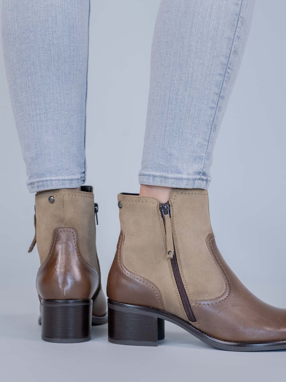 Botin Cuero Mujer Ellee Café Hush Puppies