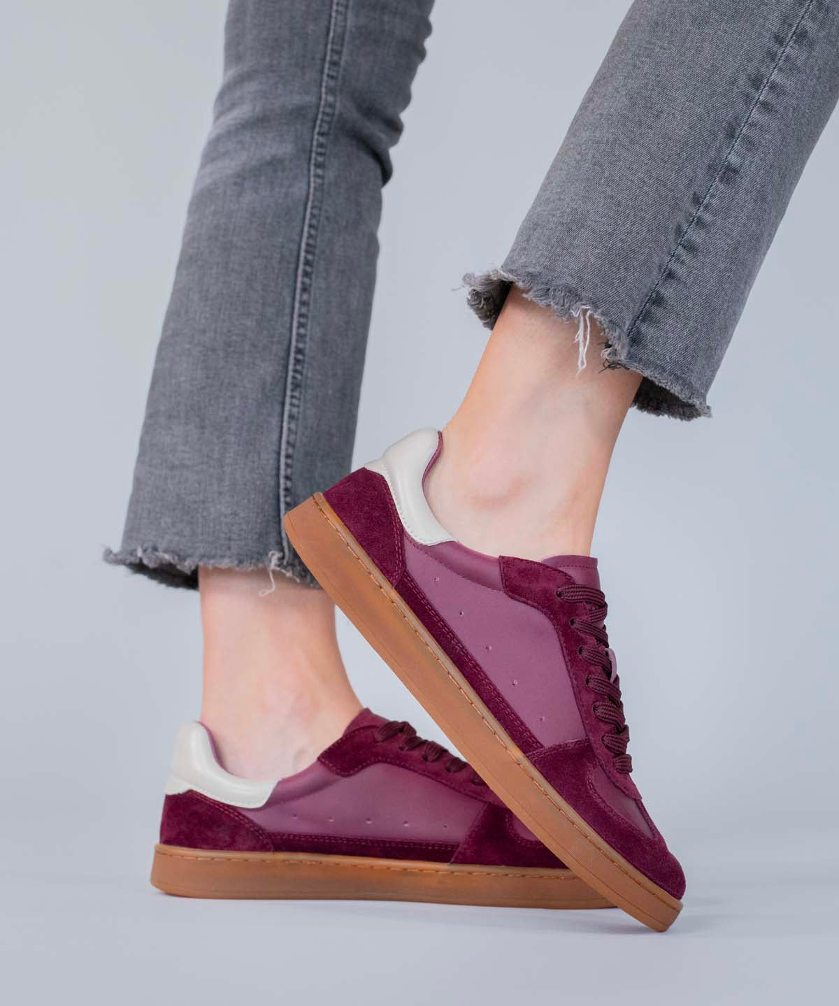 Zapatilla Cuero Mujer Dallas Burdeo Hush Puppies