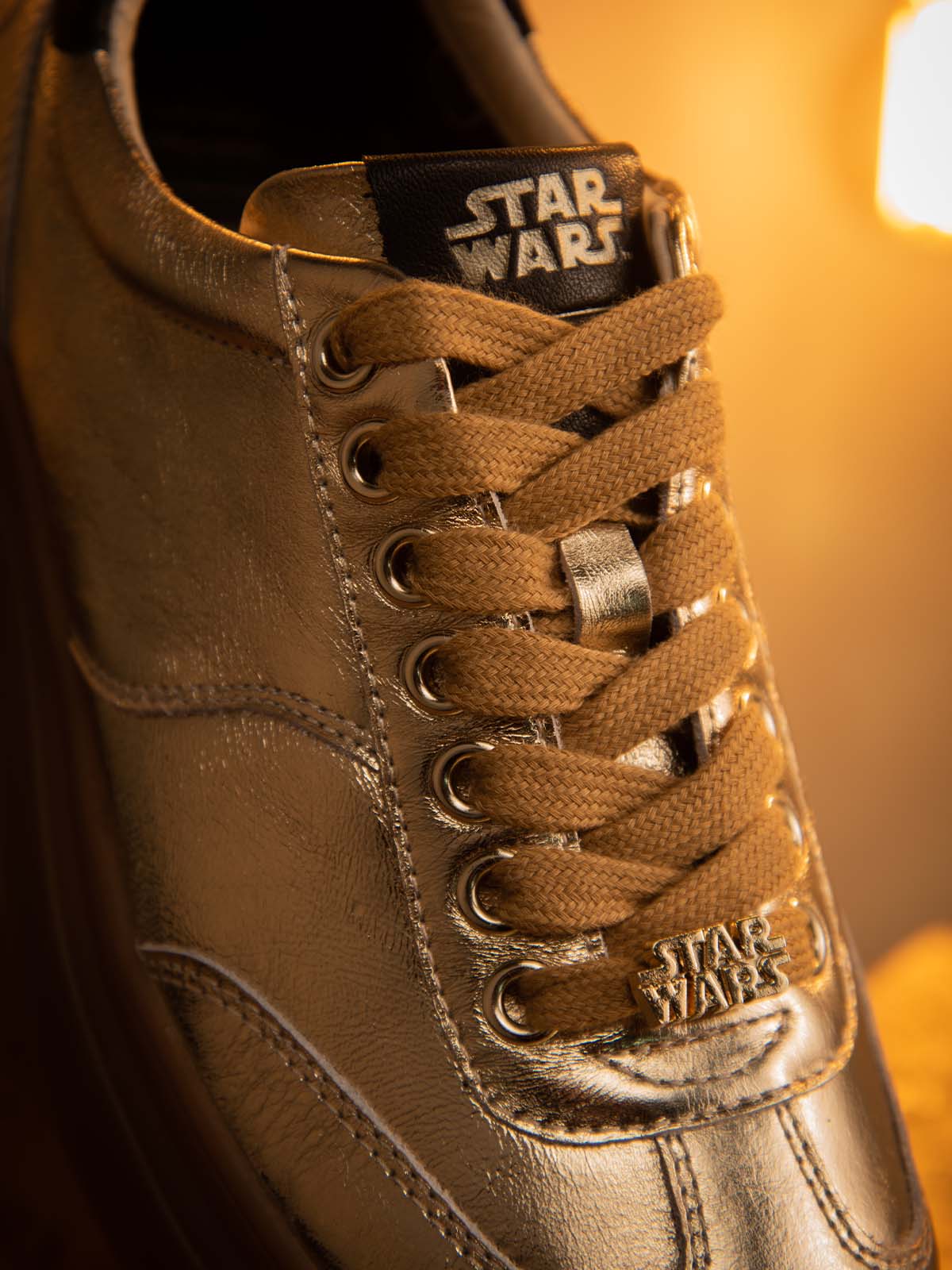 Zapatilla Mujer Star Wars C-3Po Dorado | Hush Puppies