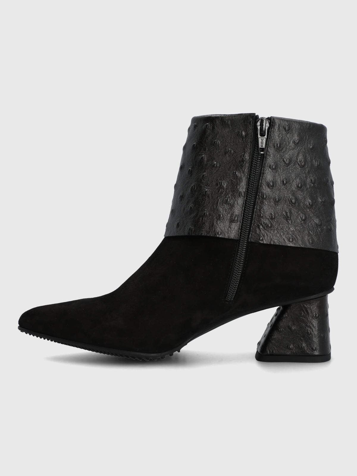 Botin Brunate Cuero Mujer Milazo Negro-Hush Puppies Chile