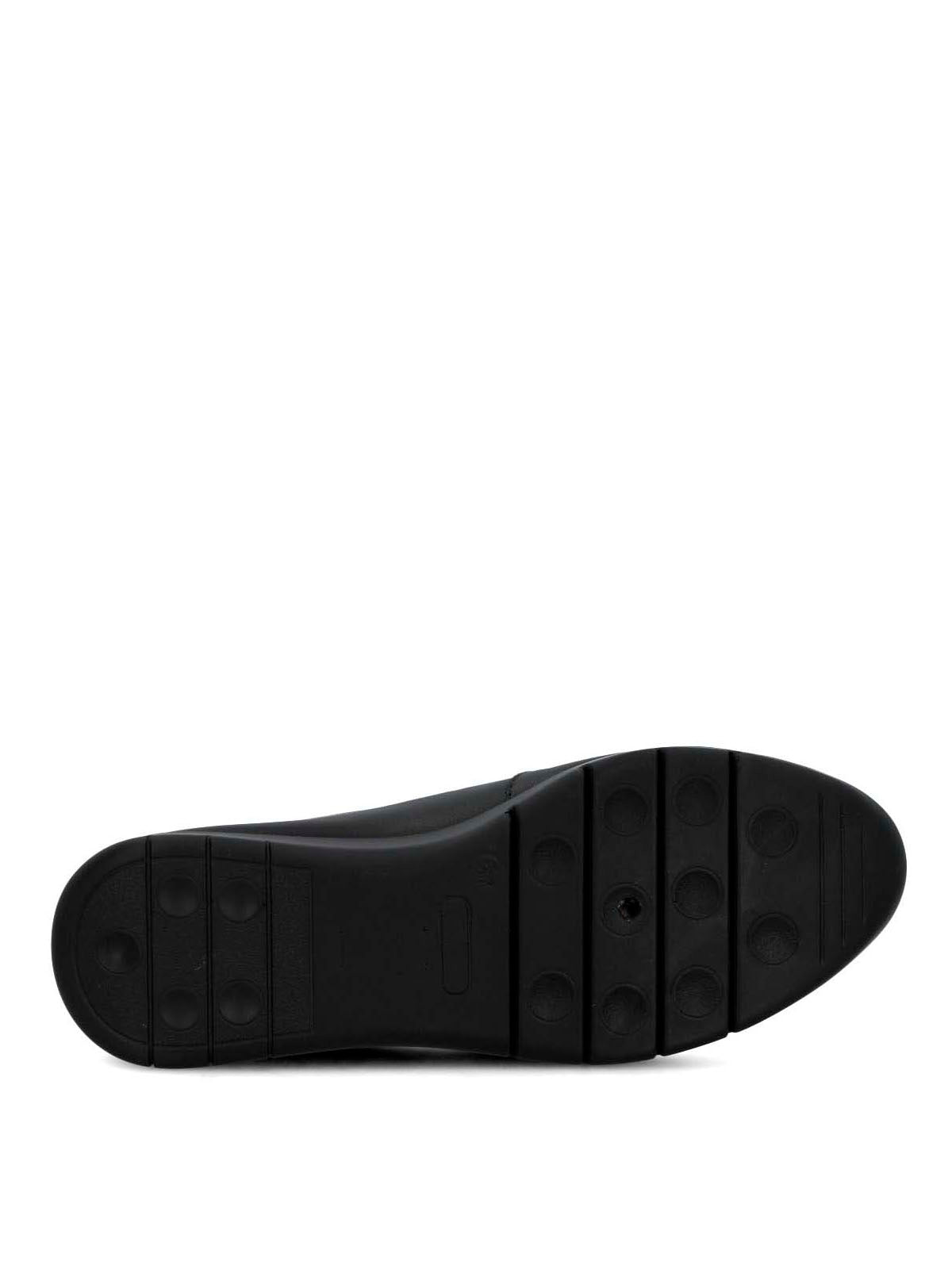 Slip On Cuero Mujer Judita Negro