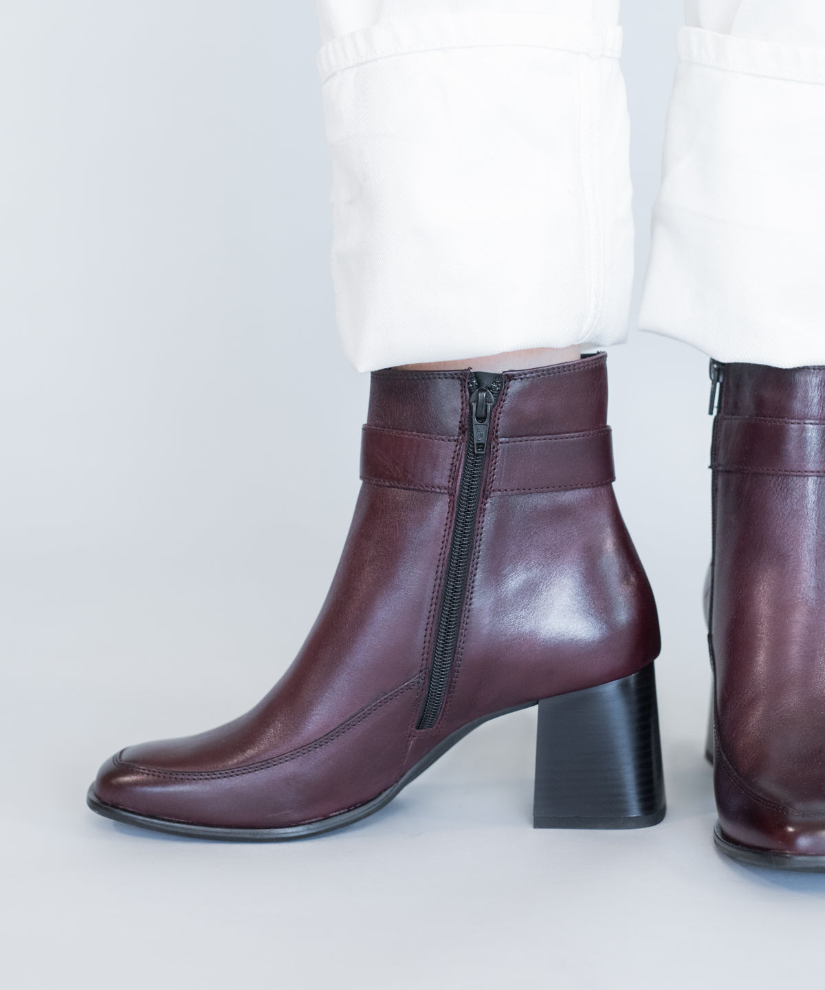 Botin Cuero Mujer Denhall Rojo