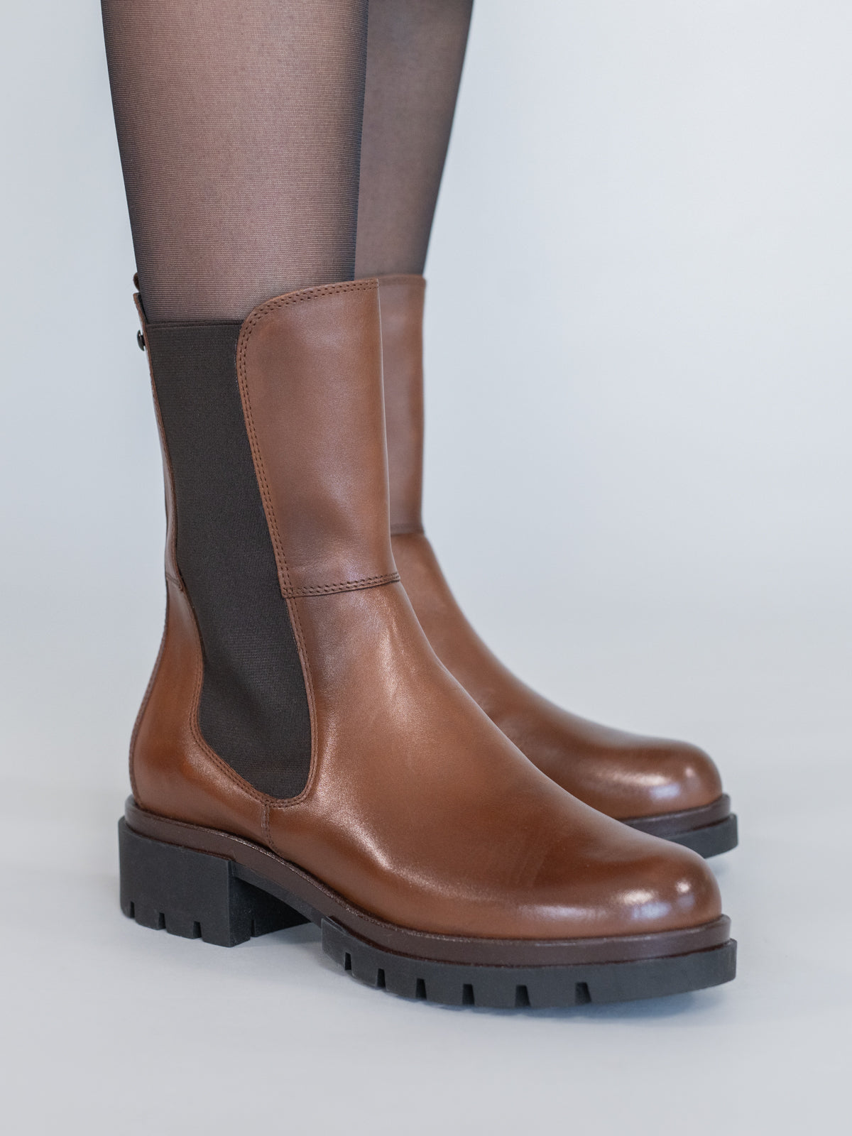 Bota Cuero Mujer Fetter Café