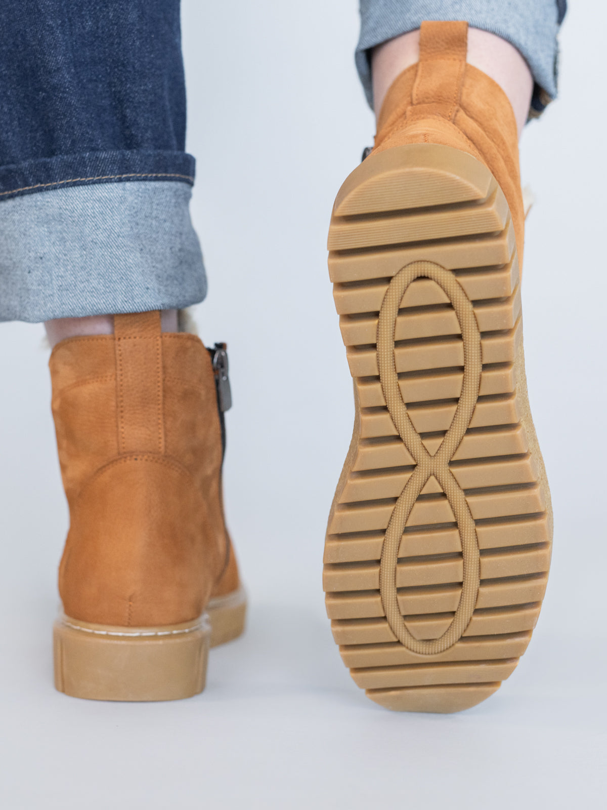 Botin Cuero Mujer Clere Café-Hush Puppies Chile
