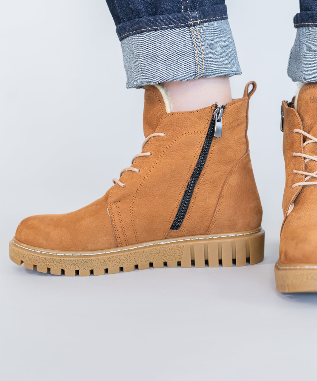 Botin Cuero Mujer Clere Café-Hush Puppies Chile