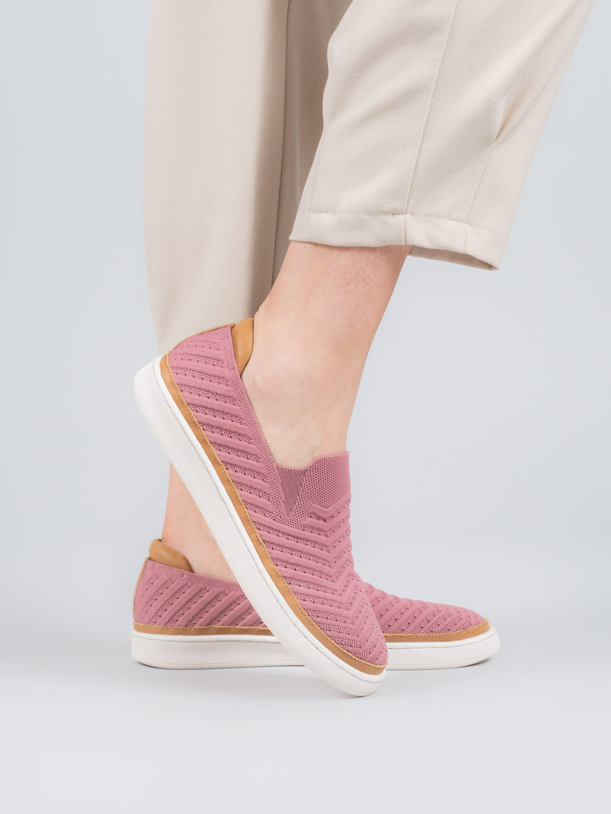 Zapatilla Knit Mujer Trento Rosado