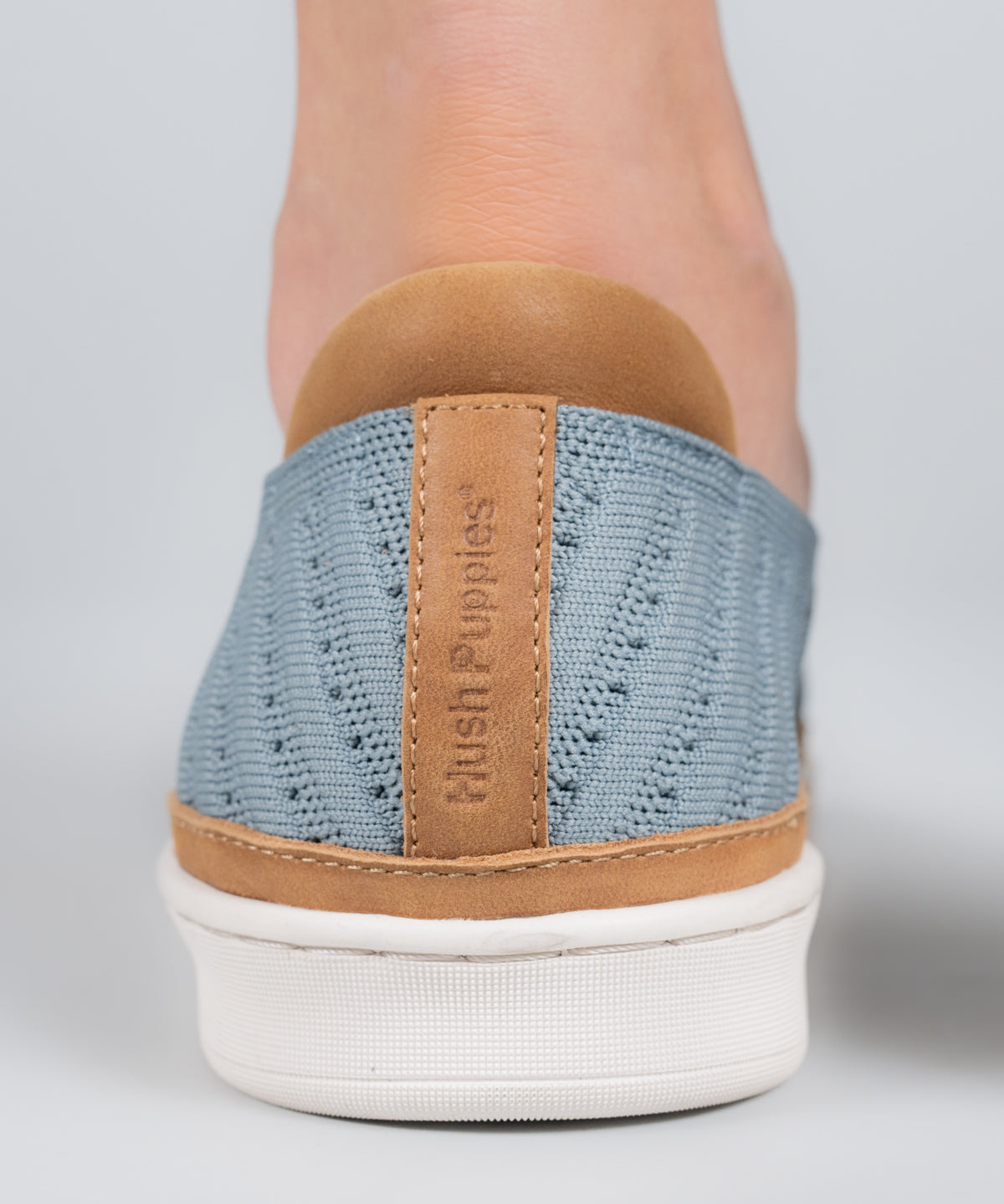 Zapatilla Knit Mujer Trento Celeste